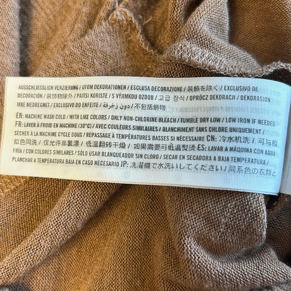 Abercrombie & Fitch Tan Fitted Long Sleeve Blouse - Picture 7 of 7